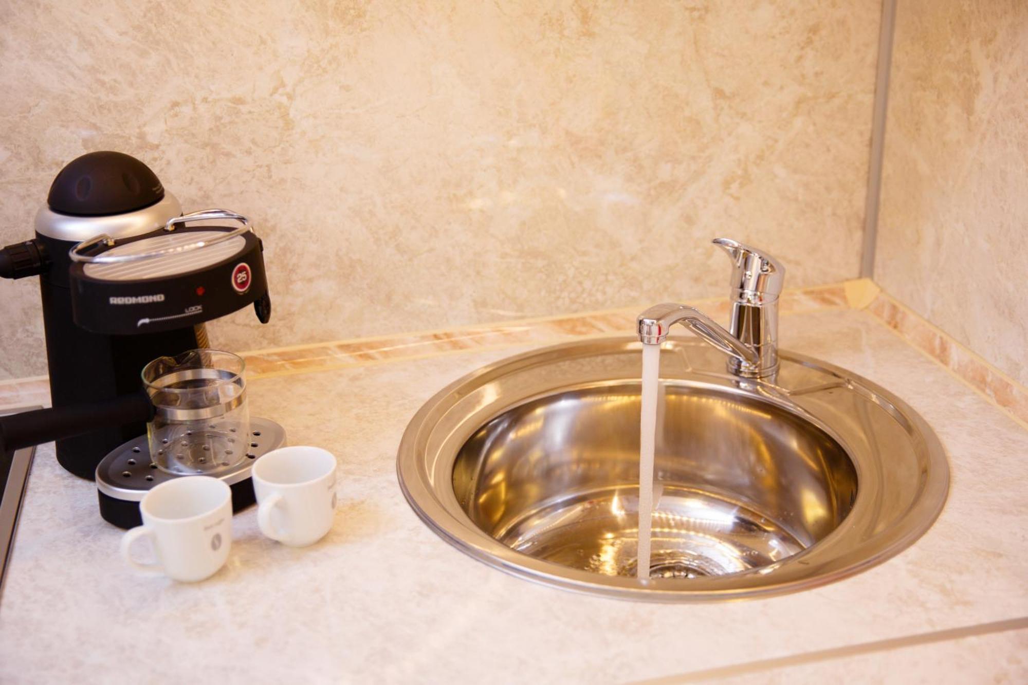 Apart-Hotel Vegus Uralsk Zewnętrze zdjęcie